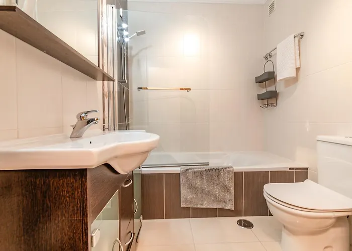 Condo-pool Walk To The By Algarve Dream Holidays *